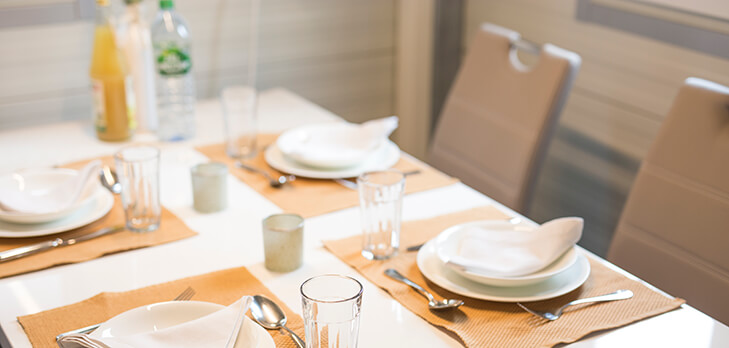 Residential Container - Dining Table & Furnishings